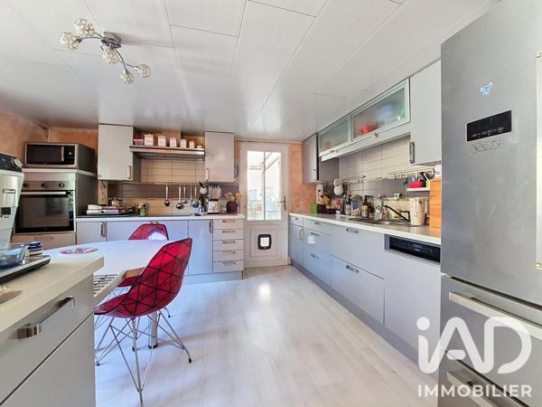 Maison à vendre 8 pièces 175 m² Lamagdelaine