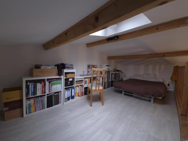 Belle maison en pierre