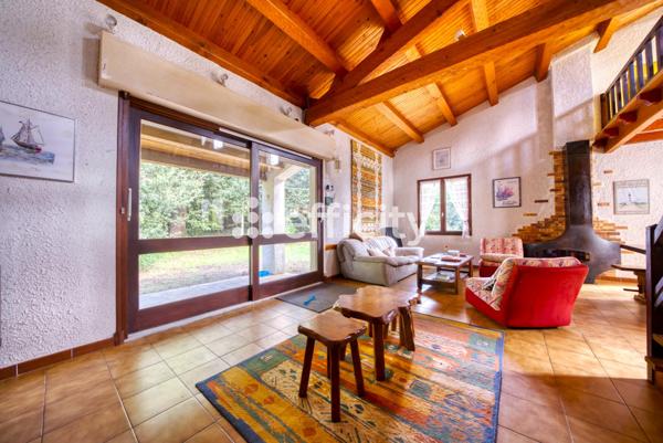 Maison 5 pièces - 150 m² Exclusivité efficity