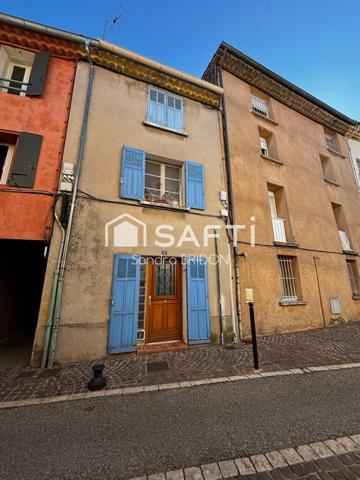 grande maison de village