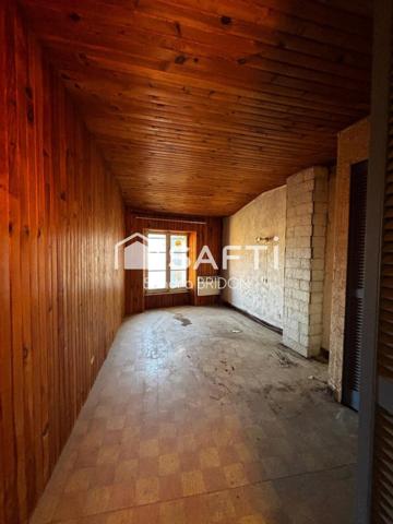 grande maison de village