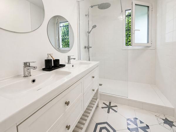 Mérignac Capeyron -Maison de plain-pied 109 m² - parcelle de 578 m²