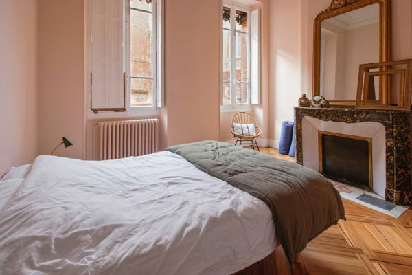 VENDU – TOULOUSE CENTRE – APPARTEMENT 4 PIÈCES