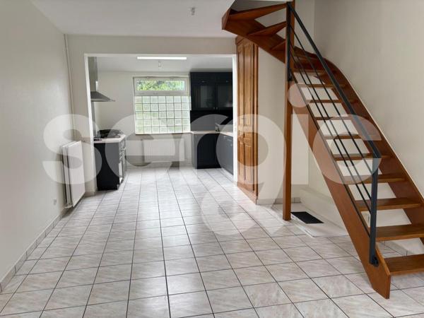 Location 3 Pieces 65 80080 Amiens 25 1686 01 0001