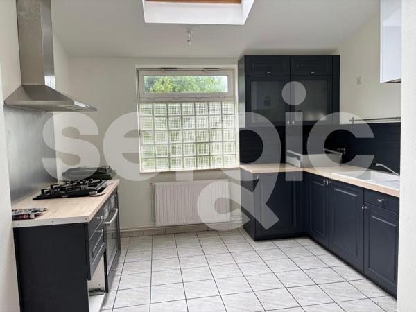 Location 3 Pieces 65 80080 Amiens 25 1686 01 0001