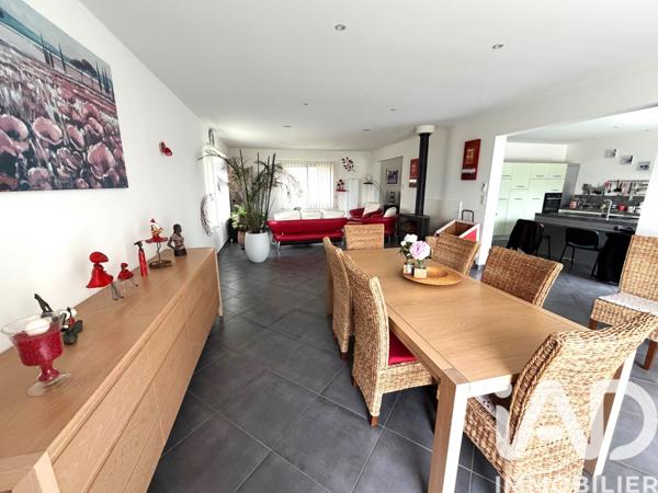 Maison à vendre 4 pièces 190 m² Allonnes