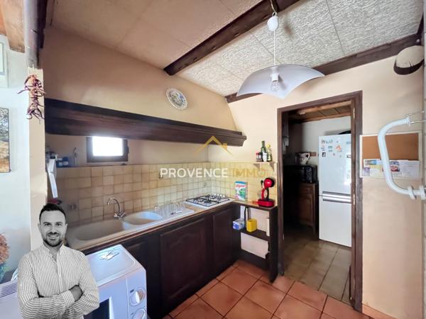 Salon-de-Provence (13300) Maison de plain-pied à rénover - Terrain de 387m²