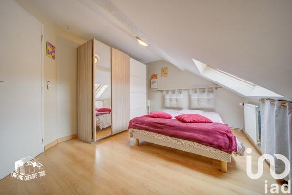 Maison traditionnelle 5 pièces de 99 m² à Rombas (57120)