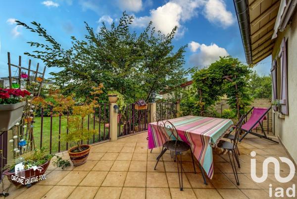 Maison traditionnelle 5 pièces de 99 m² à Rombas (57120)