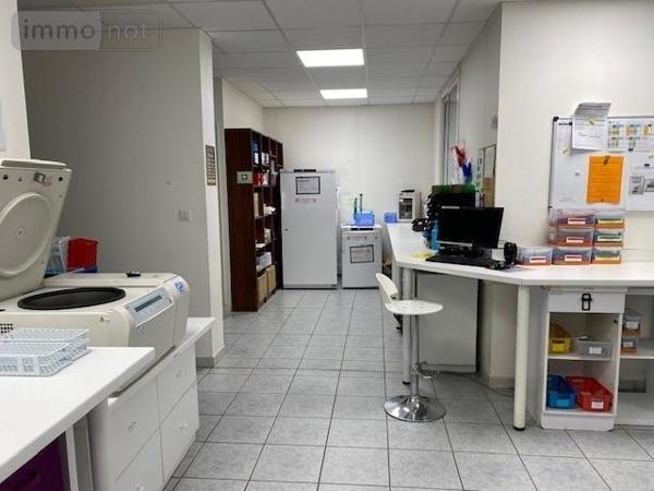 Immeuble à vendre à Brissac Loire Aubance dans le Maine-et-Loire (49250), ref : 49004-1673