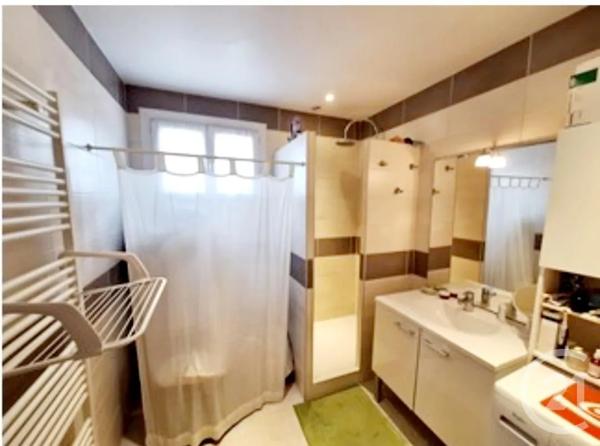 Appartement F2 Bis à vendre  2 pièces - 57,97 m 2   MARIGNANE  - 13