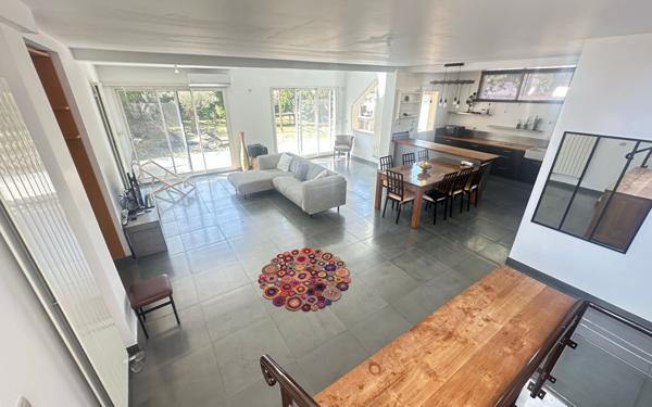 Maison à vendre    6 pièces • 200 m2 Saint-Maur-des-Fossés