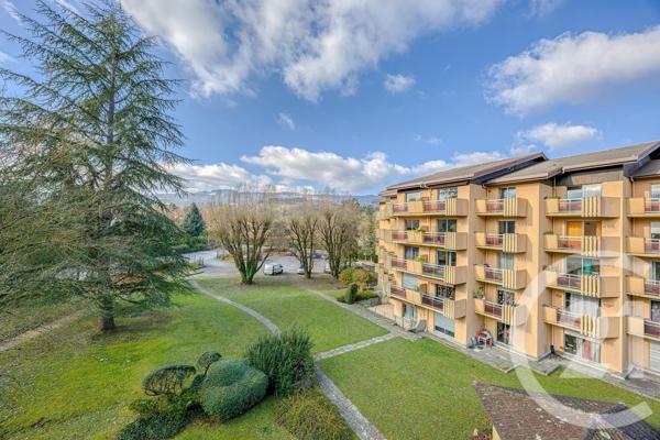 Appartement T4 à vendre  5 pièces - 99,85 m2 RUMILLY - 74