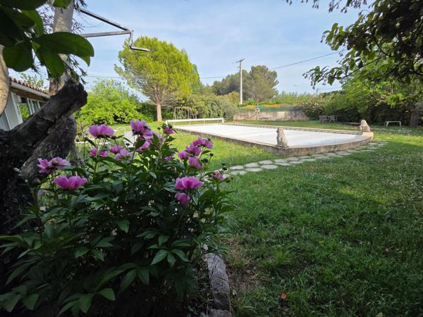 Maison familiale avec piscine à Puyricard