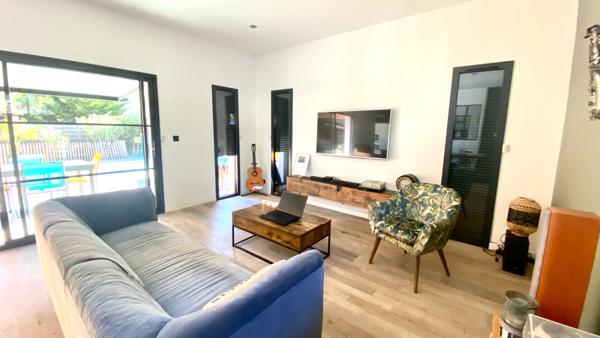 Maison Le Teich 5 pièce(s) 125.65 m2 - plain-pied de 2016
