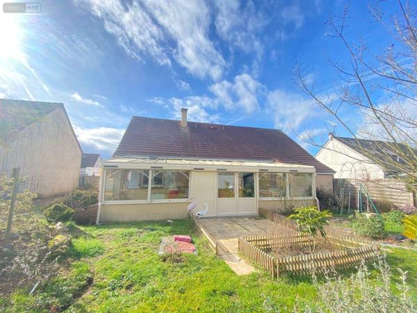 Maison à vendre à Moncé-en-Belin dans la Sarthe (72230), ref : 72122-1428