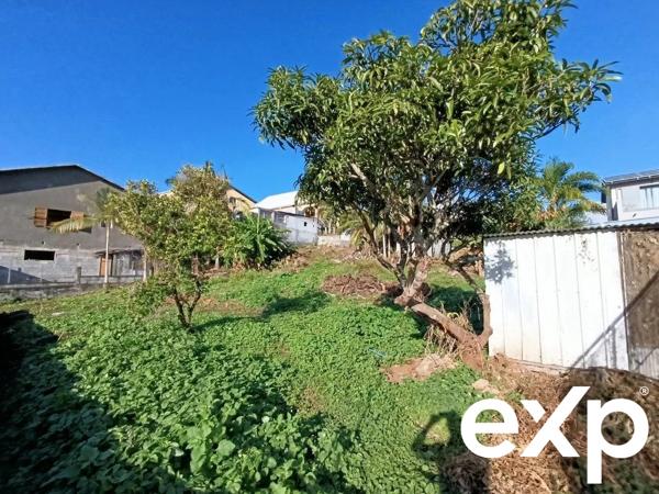 Terrain à vendre – Le Tampon (entre Douzième et Trois Mares)