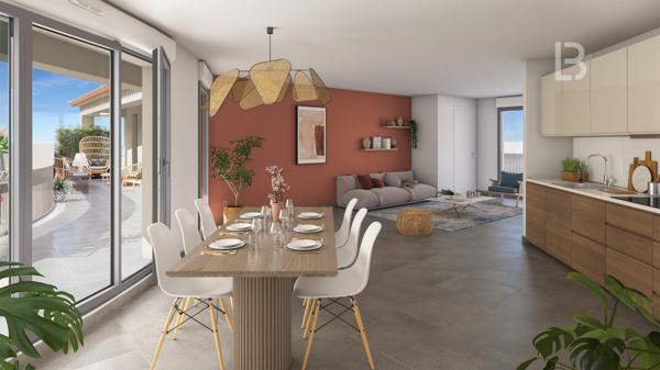 Antibes, 4 pièces en Dernier Etage, Grande Terrasse et Vue Mer