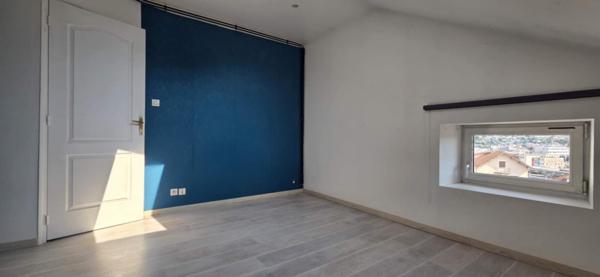 Appartement proche de la gare et commerce