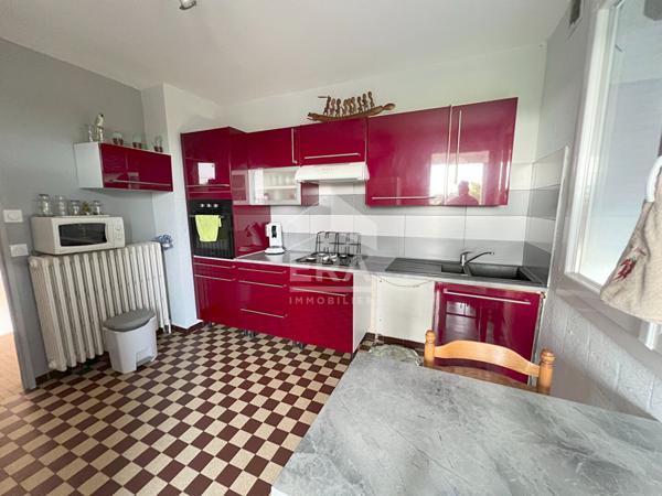 Maison Pesmes 4 pièce(s) 85 m2 , 3 chambres , terrain clos de 1500 m²