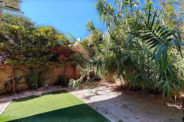 Maison
         4 pièces
        - 120 m² Exclusivité 299 000 € *
