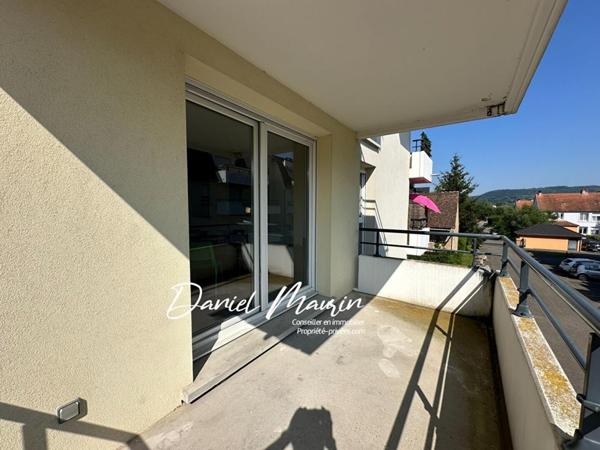Appartement Saverne 3 pièce(s) 54 m2 Parking Piscine résidence sécurisée