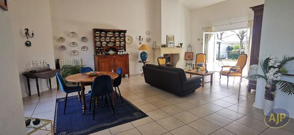 Biens de prestige à vendre Andernos Les Bains : 899 000 € - AJP Immobilier Andernos les Bains