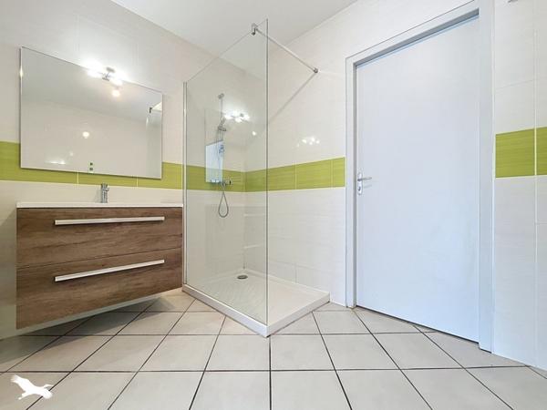 Immeuble à vendre 159 999 € La Bastide-de-Sérou 384 m² DPE E