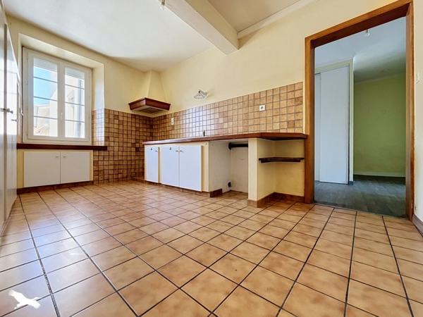 Immeuble à vendre 159 999 € La Bastide-de-Sérou 384 m² DPE E