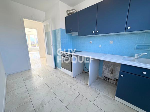 APPARTEMENT À LOUER DE 3 PIÈCES DE 90,83 M²