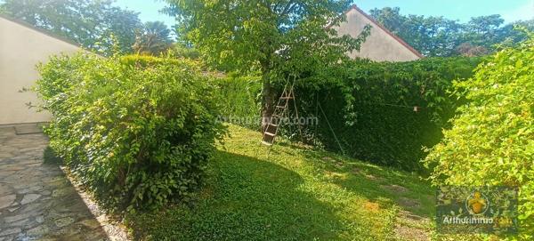 Vente                                                      Maison
                        
                     5 pièces                      86 m2                     à Bondoufle