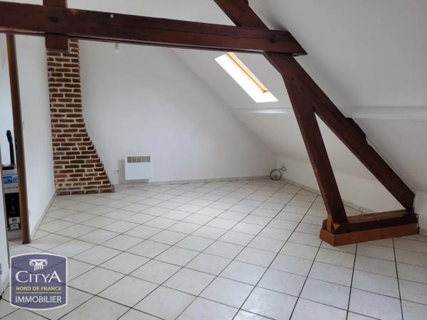Appartement à louer 2 pièces 27.18m² Cambrai (59400)