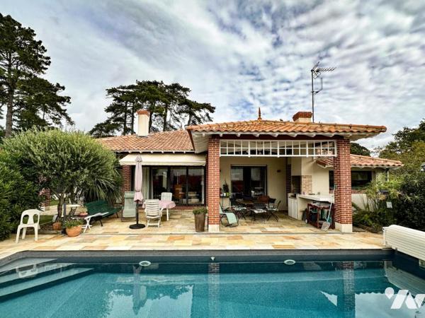 PORNIC - VILLA D'ARCHITECTE AVEC PISCINE ET GARAGE DOUBLE