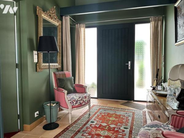 PORNIC - VILLA D'ARCHITECTE AVEC PISCINE ET GARAGE DOUBLE