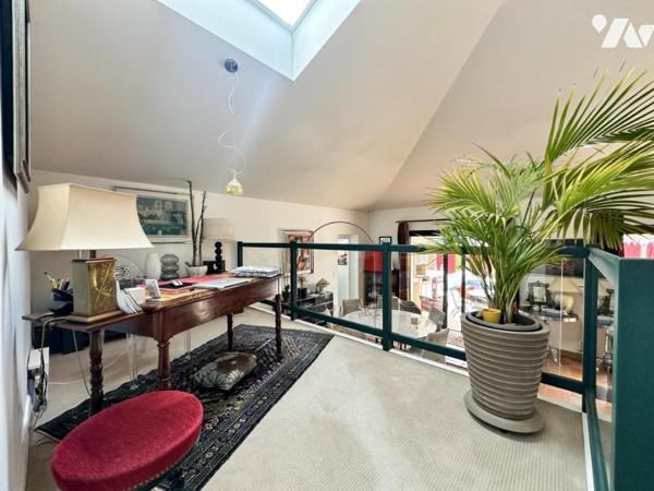 PORNIC - VILLA D'ARCHITECTE AVEC PISCINE ET GARAGE DOUBLE