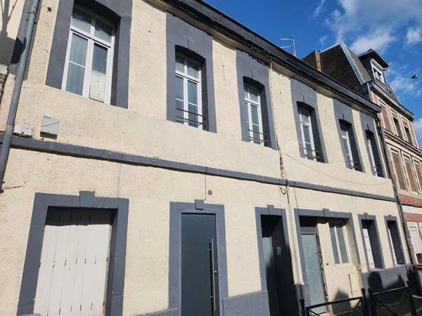 Immeuble à vendre au centre-ville de Saint Quentin - Réf 6076