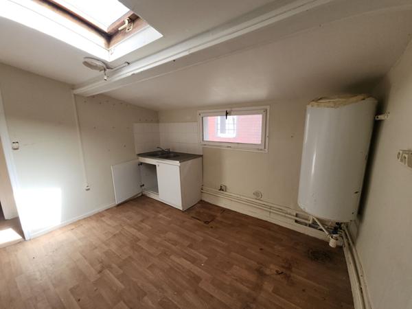 Immeuble à vendre au centre-ville de Saint Quentin - Réf 6076