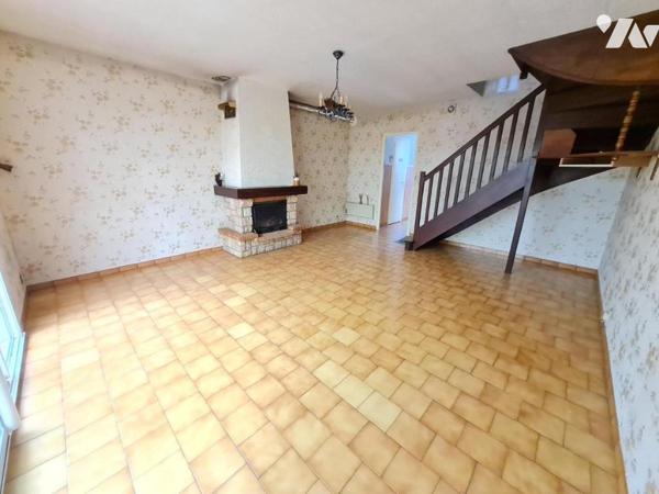 PAVILLON MITOYEN - A VENDRE- VENDOME (41100)