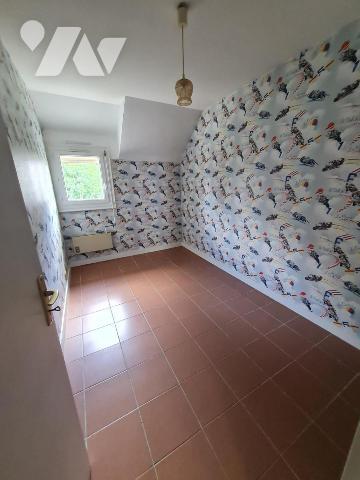 PAVILLON MITOYEN - A VENDRE- VENDOME (41100)