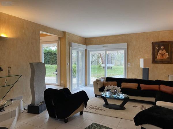 Maison à vendre à Amboise dans l'Indre-et-Loire (37400), ref : 37037/235