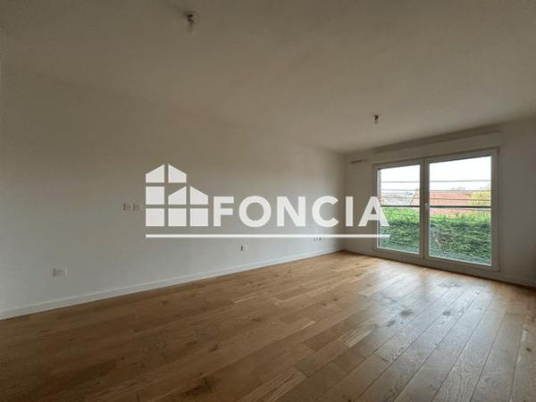 Location Appartement 2 pièces 42.4 m² - RESIDENCE LUMINESENS 3 - 58 RUE DE LONDRES PORTE B27 Lens 62300