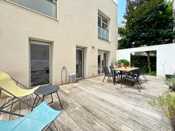 Lyon (69009) À vendre – Beau T3 avec vaste extérieur en plein cœur de Valmy (Lyon 9e)