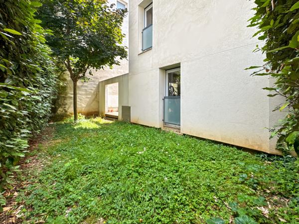 Lyon (69009) À vendre – Beau T3 avec vaste extérieur en plein cœur de Valmy (Lyon 9e)