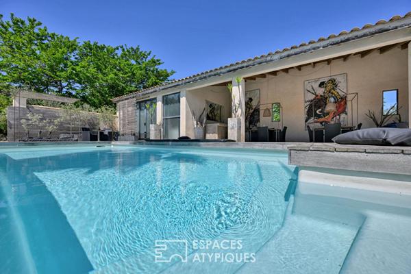 Mas contemporain avec piscine en Camargue