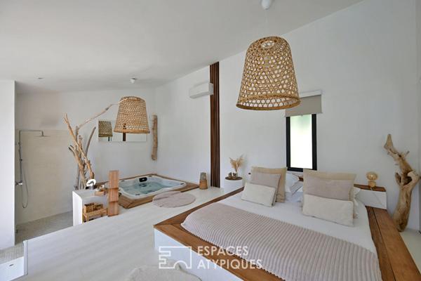 Mas contemporain avec piscine en Camargue