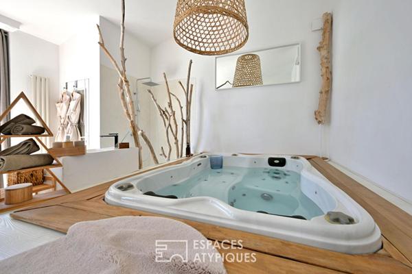 Mas contemporain avec piscine en Camargue