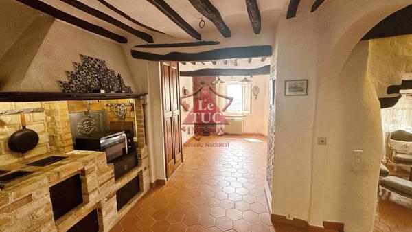 MAGAGNOSC MAISON DE VILLAGE 276 M2 AVEC GARAGE ET TERRASSE Grasse (06520)