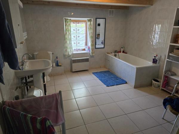 Vente Maison de village 5 pièces 126 m2 à Auzat-la-Combelle