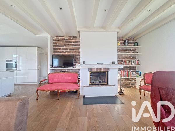 Maison à vendre 6 pièces 156 m² Saint-Julien-en-Genevois