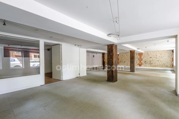 Honfleur centre ville - Local commercial ou bureau à vendre - 166 m2 - Plain pied -